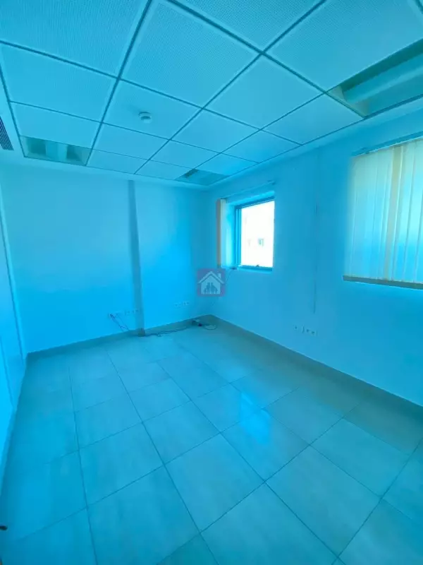 À Louer Bureau Hall+5 Au Lac 2