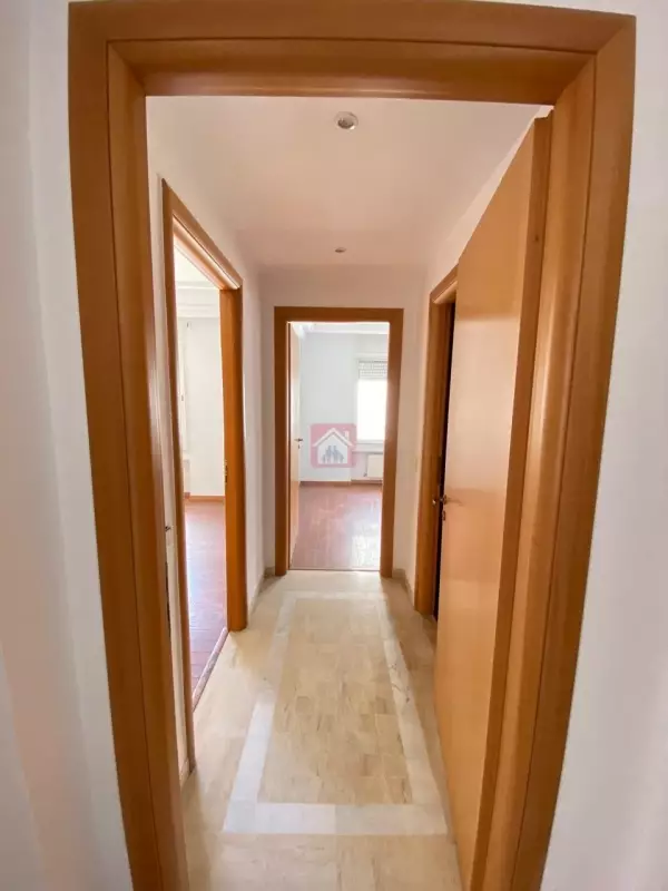 À Louer Appartement S2 Vide Au Lac 2