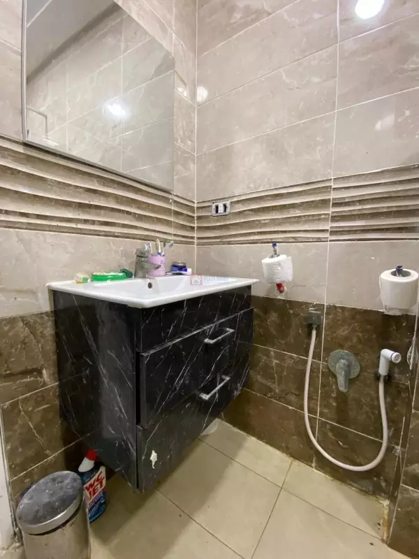 Villa R2 à Vendre à Bhar Lazreg