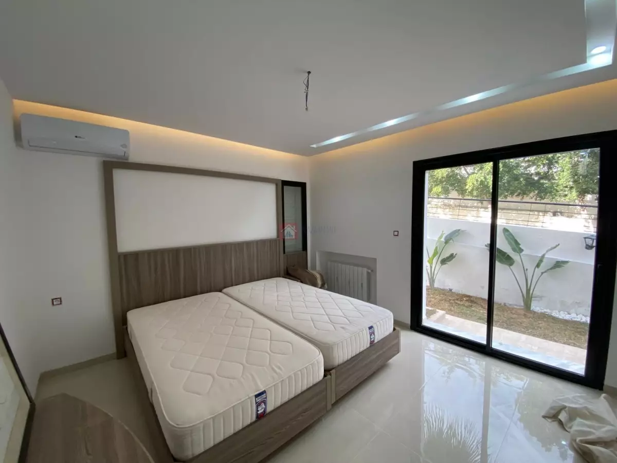 À Vendre un Bel Appartement S3 à Gammarth Supérieur