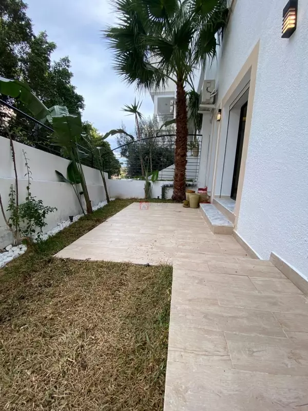 À Vendre un Bel Appartement S3 à Gammarth Supérieur