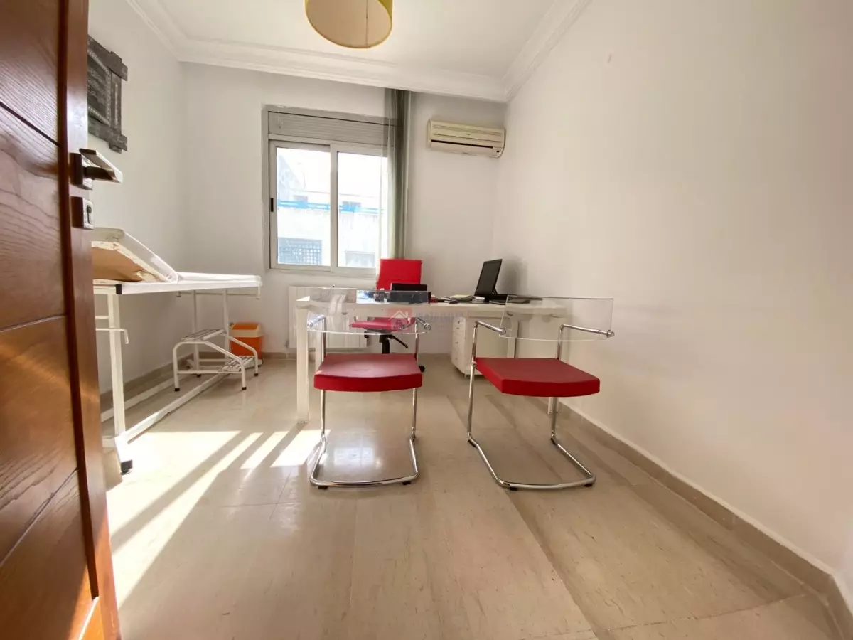 A Louer Appartement S+2 Vide Au Lac 1