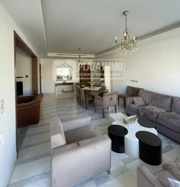 À vendre Appartement S+4