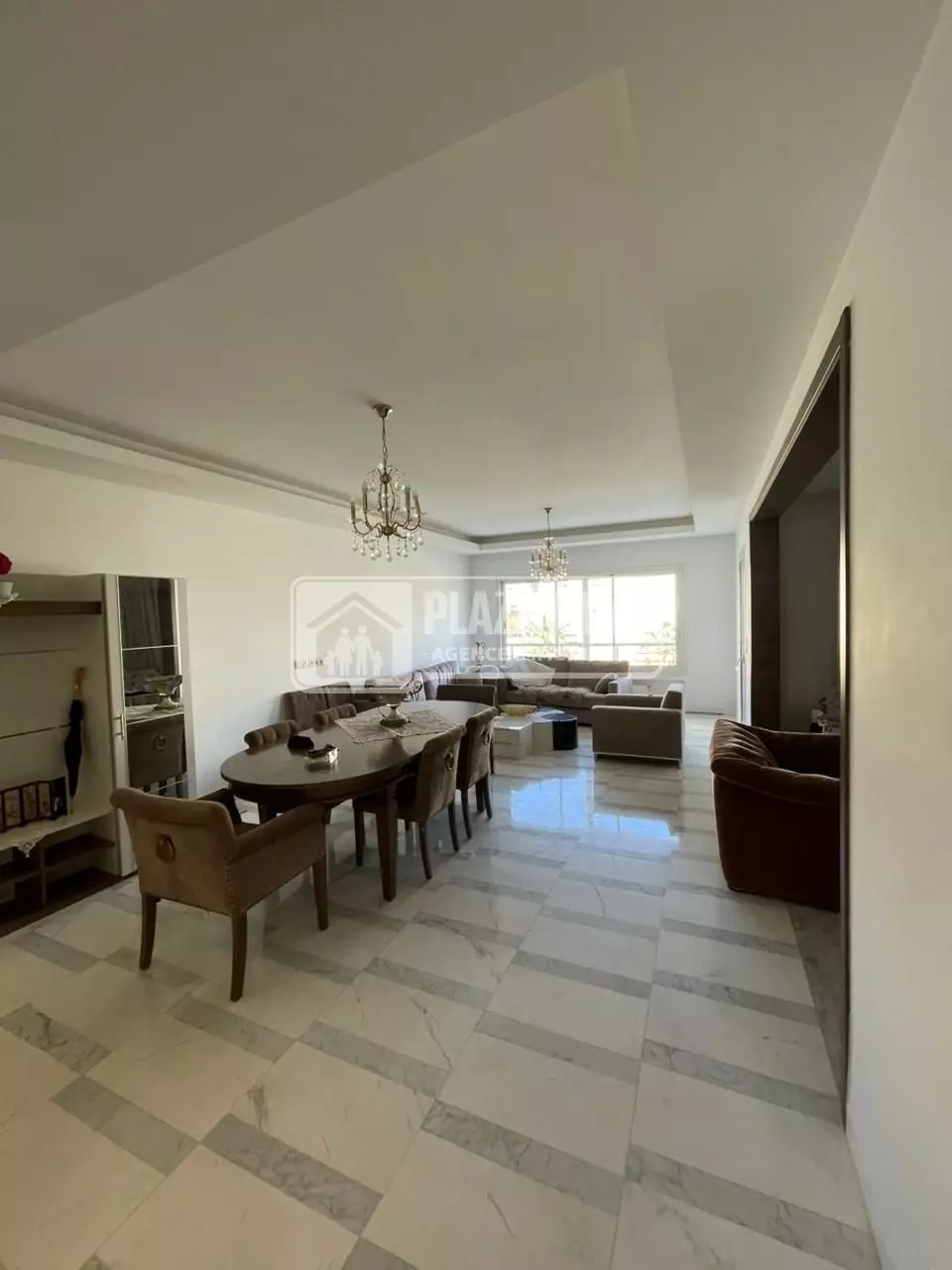 À vendre Appartement S+4