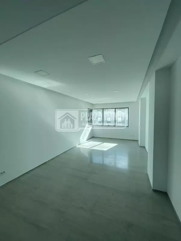 A louer- bureau haut standing au lac 2