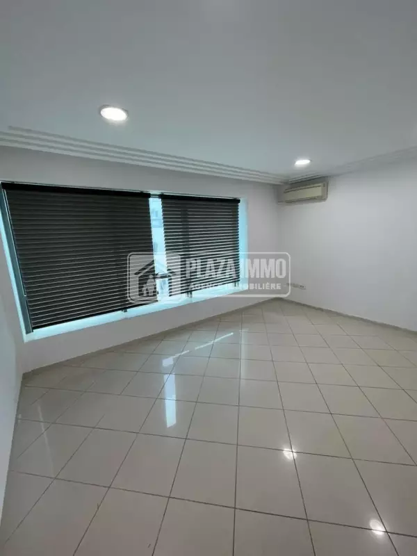 A Louer bureau S2 Lac 2