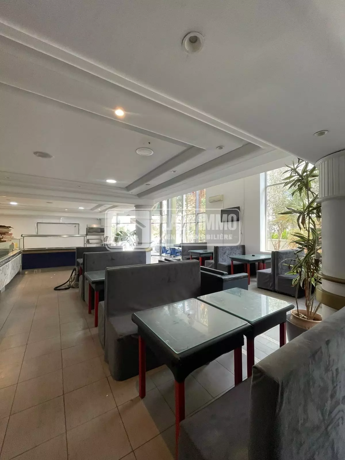 À louer – Fond de commerce Restaurant en gérance libre au Lac 2