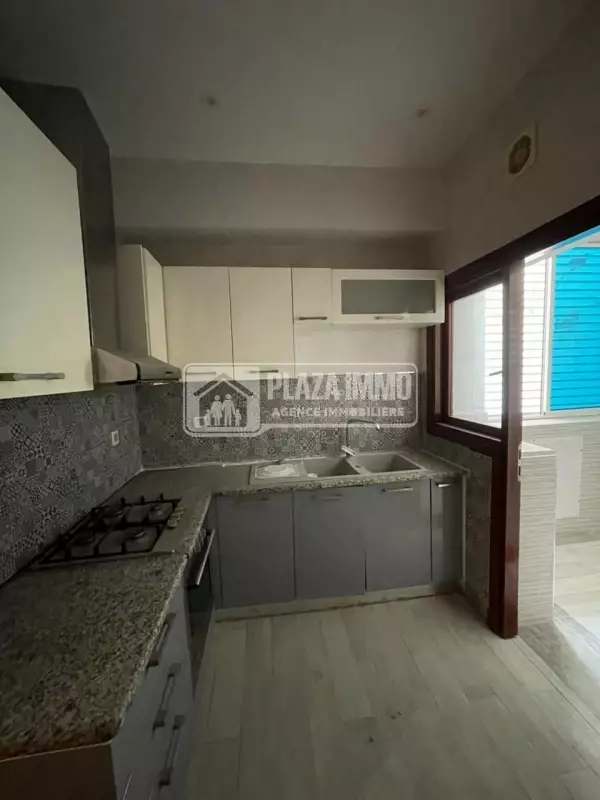 A louer S+2 au lac 2