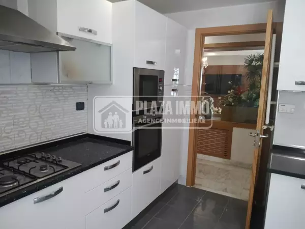 A vendre appartement s+3 au lac 2