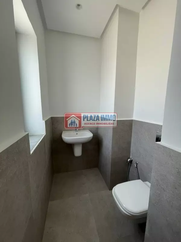 À louer – S+2 au Ain Zaghouan Nord