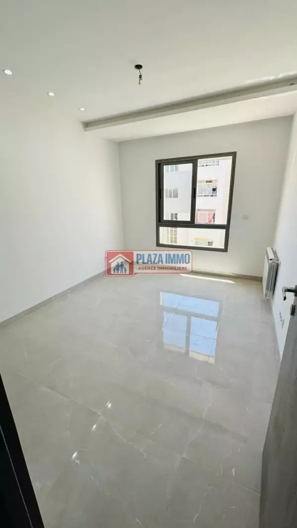 A vendre S1 Cité les palmeraies Aouina