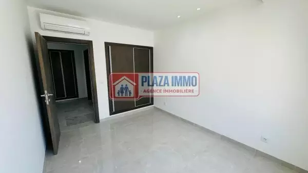 A vendre S1 Cité les palmeraies Aouina