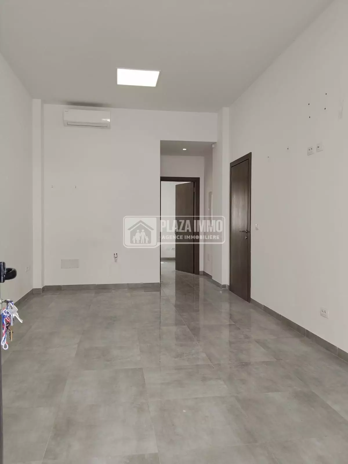 A Louer Un Local Bureautique