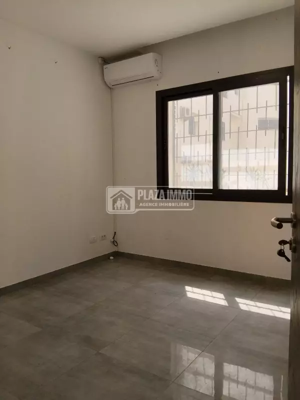 A Louer Un Local Bureautique