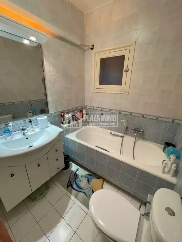 A vendre appartement S+2 laouina
