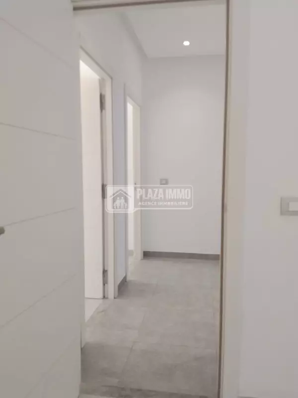 A Vendre S+4 Aux Jardins Carthage
