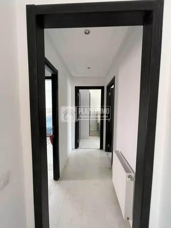 A vendre appartement S+3 Bhar Lazreg