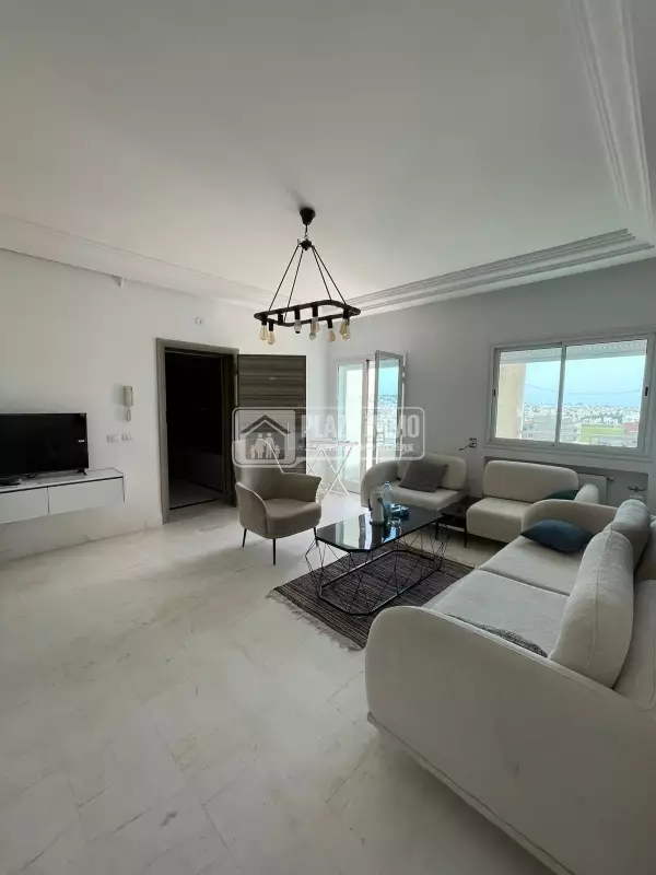 A vendre appartement S+3 Bhar Lazreg