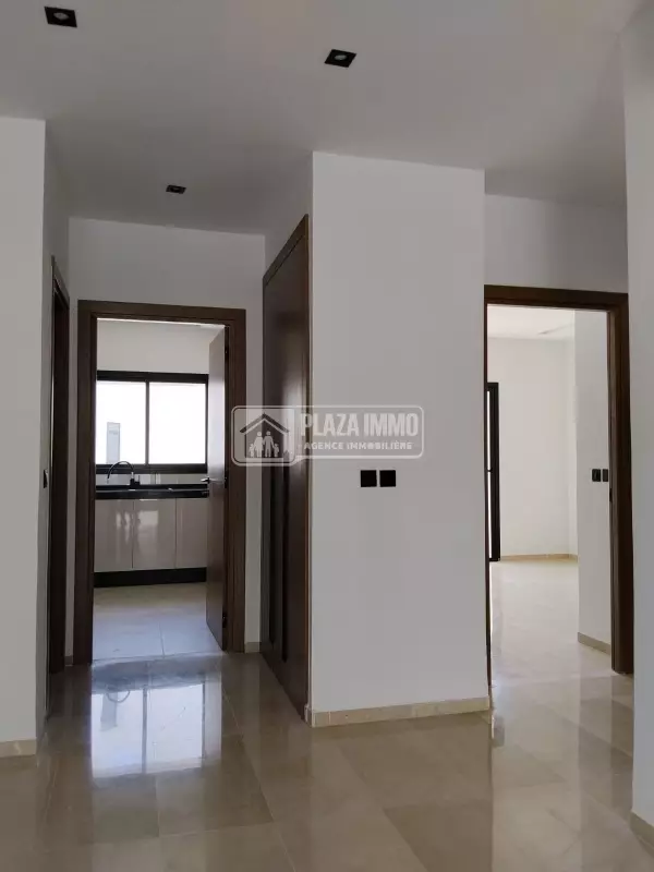 A Vendre Un Appartement S+2 Neuf