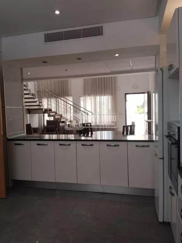 A Louer Un Loft Meublé Au Lac2