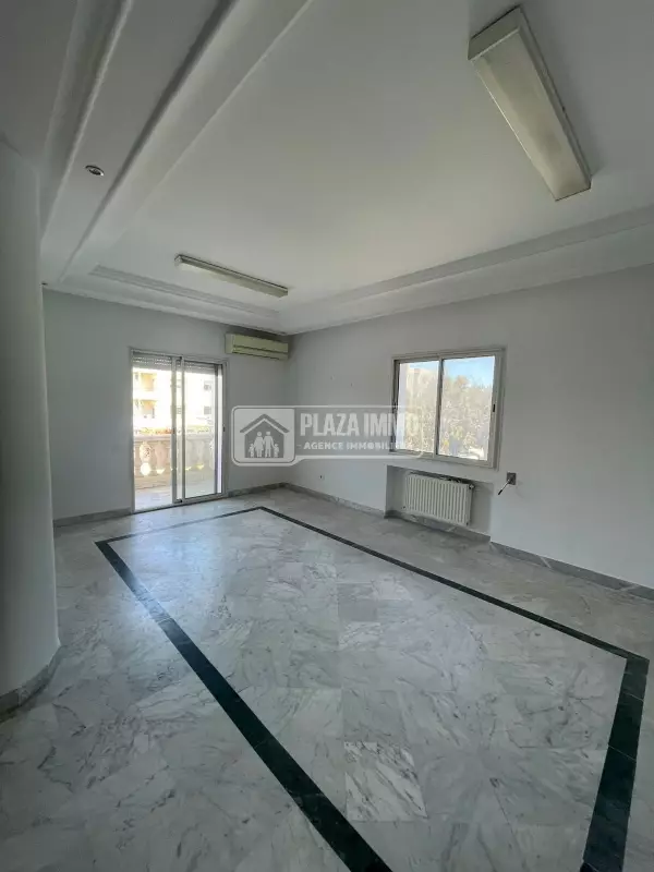 A Louer appartement el Aouina