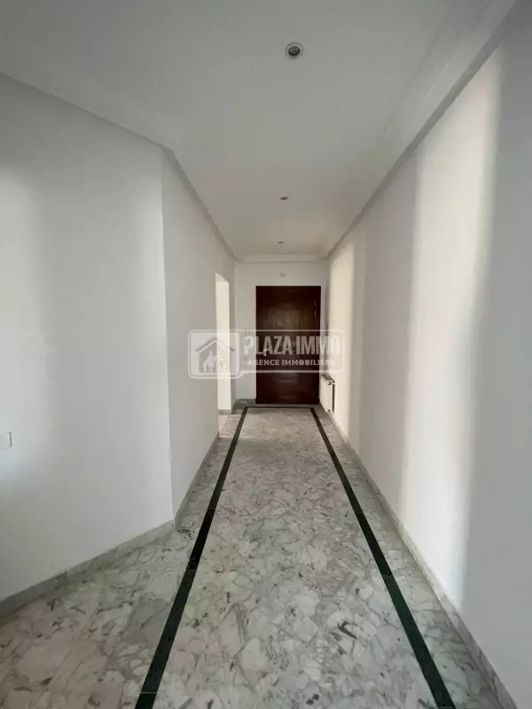A Louer appartement el Aouina