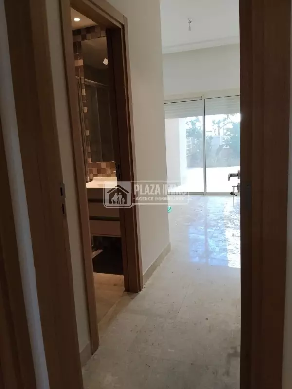 A Louer Ou A Vendre Un Triplex S+4 Au Lac2