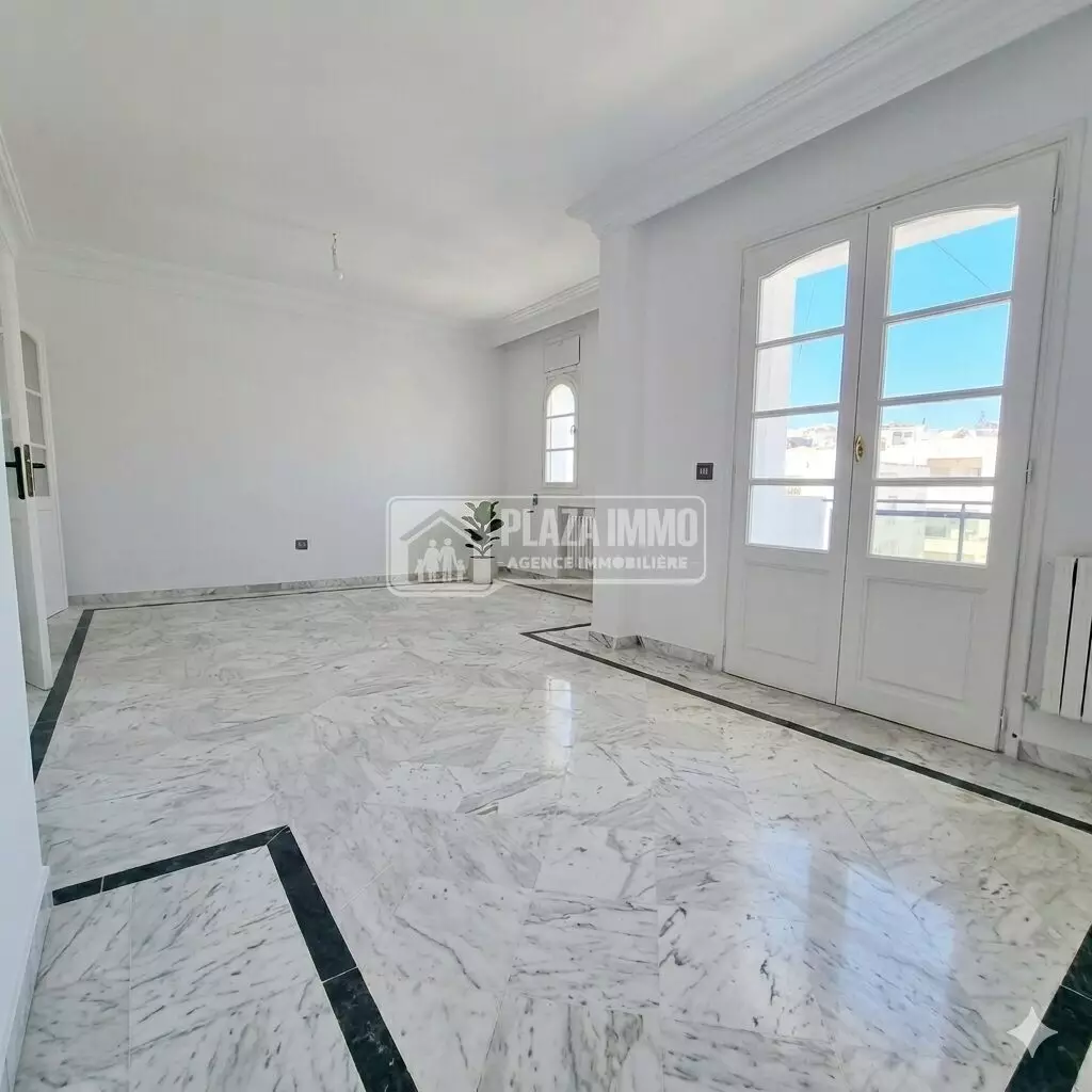 Appartement S2 au Ennasr 2