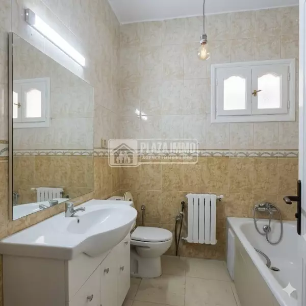 Appartement S2 au Ennasr 2