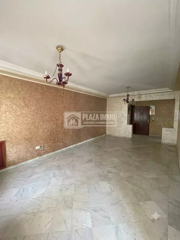 à vendre appartement S3 à l'aouina