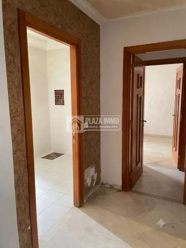 à vendre appartement S3 à l'aouina