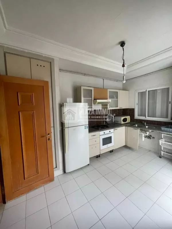 à vendre appartement S3 à l'aouina