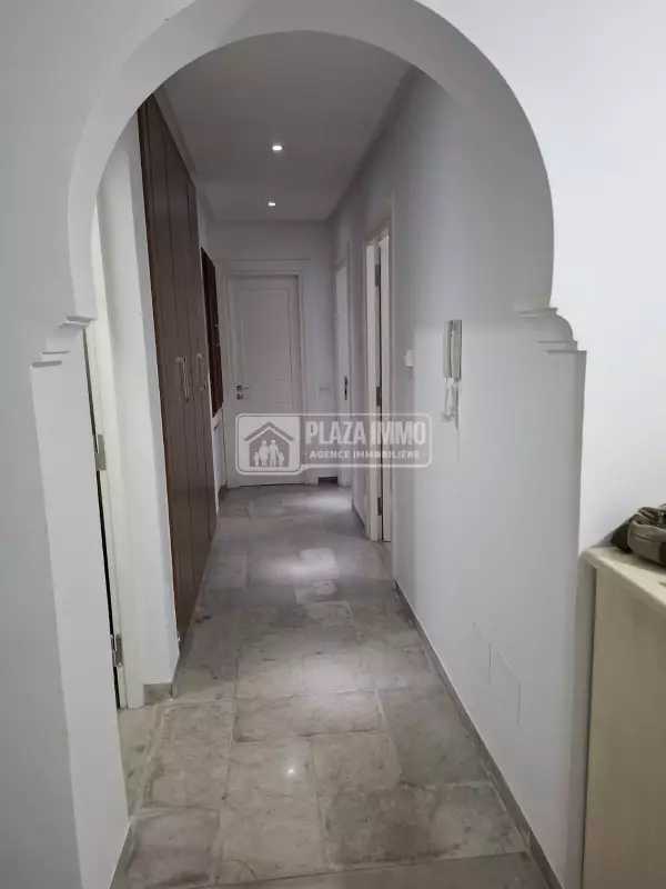A Vendre Un appartement S+2 à Hammamet sud