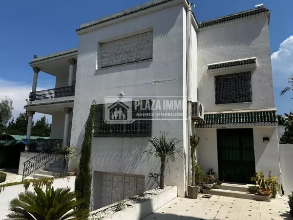 A VENDRE VILLA HAUT STANDING NORD HILTON