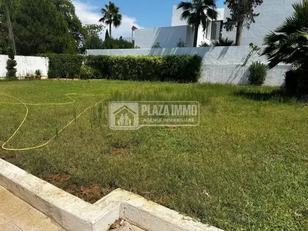 A VENDRE VILLA HAUT STANDING NORD HILTON