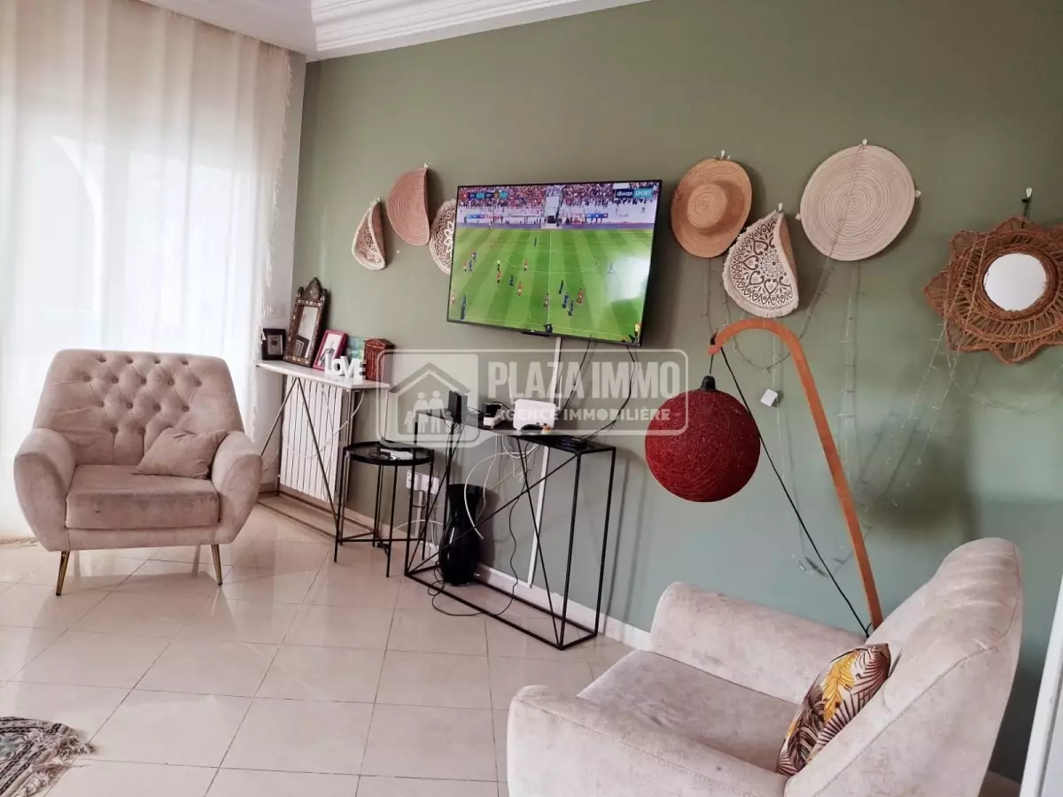 a vendre appartement S+3 laouina