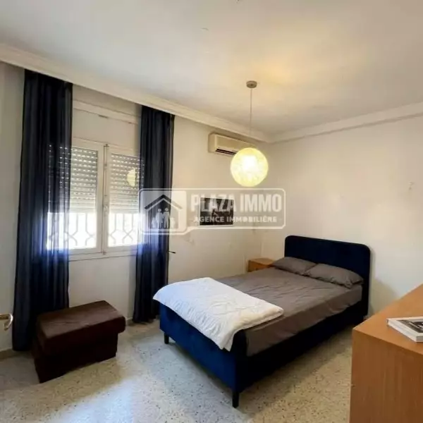 A vendre appartement S+3 à L'aouina Cité les palmerais