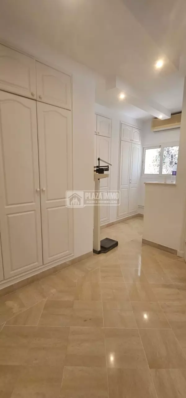 A Louer Un Duplex S+3 Meublé A Gammarth Supérieur