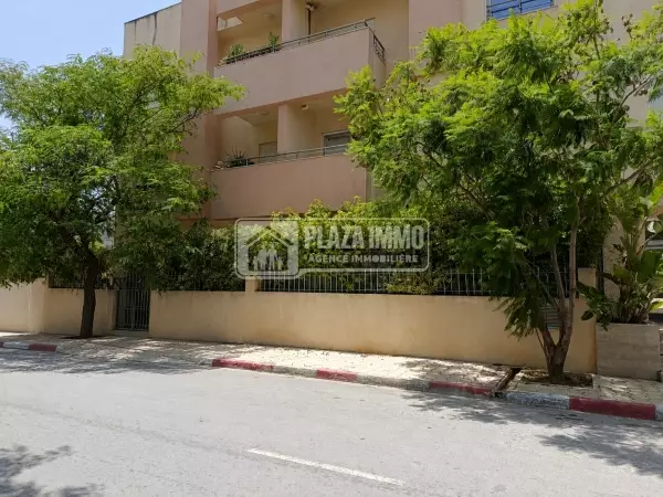 EN ECLUSIVITE : A vendre un sublime S2 au RDC au Lac2