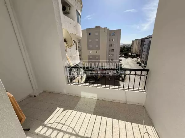 A VENDRE UN APPARTEMENT S3 LAOUINA