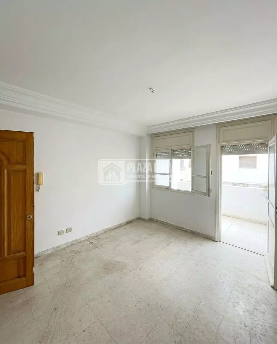 A VENDRE UN S+1 CENTRE VILLE DE TUNIS