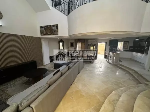 A VENDRE UNE VILLA JUMELEE A RAOUED PLAGE