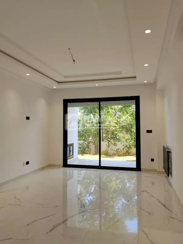 A Vendre Des Appartements S+2/S+3 à Jardins Dee Carthage