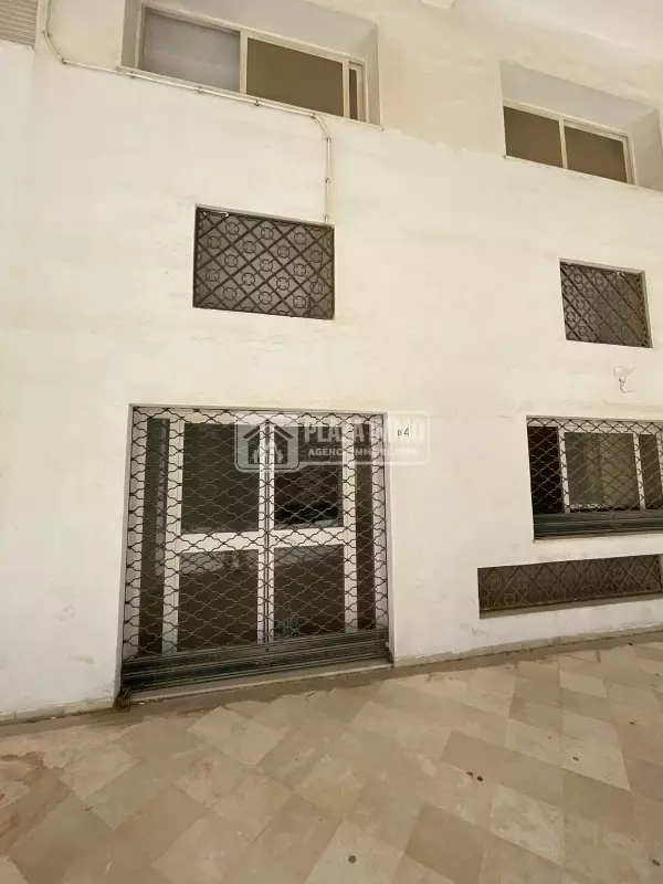 A VENDRE LOCAL COMMERCIAL