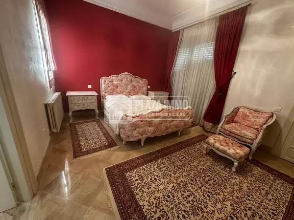À VENDRE | Villa zone touristique Gammarth