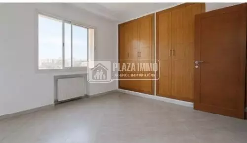 a louer un appartement s+3 lac 2