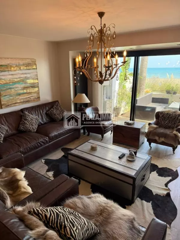 A VENDRE OU A LOUER BEL APPARTEMENT MARSA CUBE AVEC VUE SUR MER