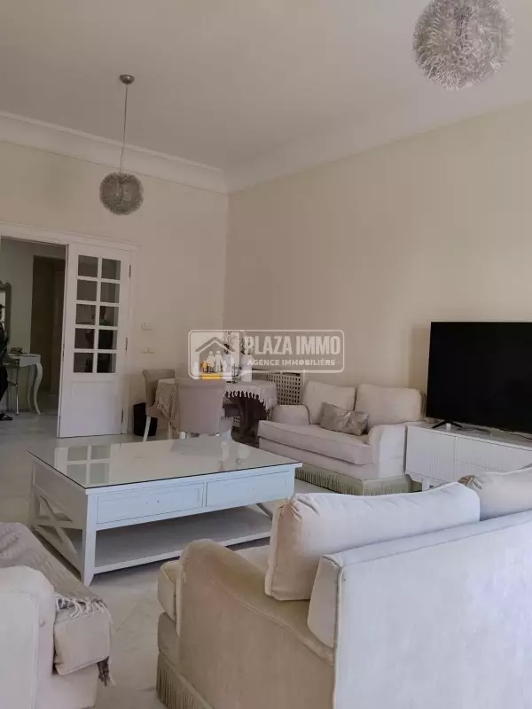 A louer un appartement S+3 Lac2