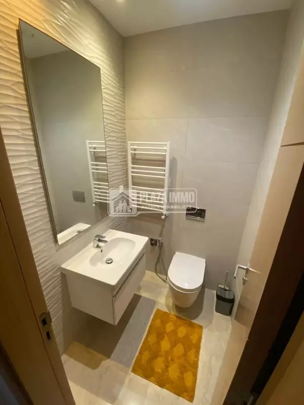 A louer un appartement S+3 meublé au lac 2