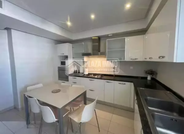 A louer un appartement S+3 meublé au lac2